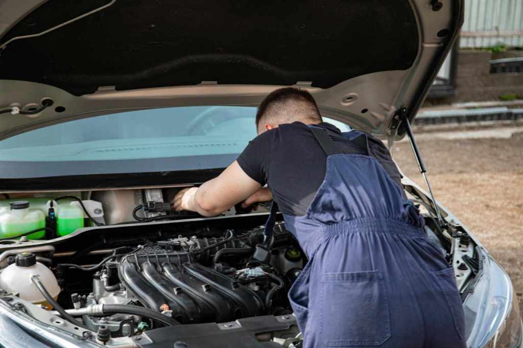 Guide to Selecting a Trustworthy Car&nbsp;Mechanic