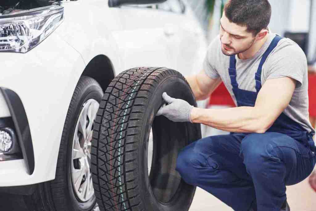 How Do Tyre Change Services Operate in&nbsp;Dubai?